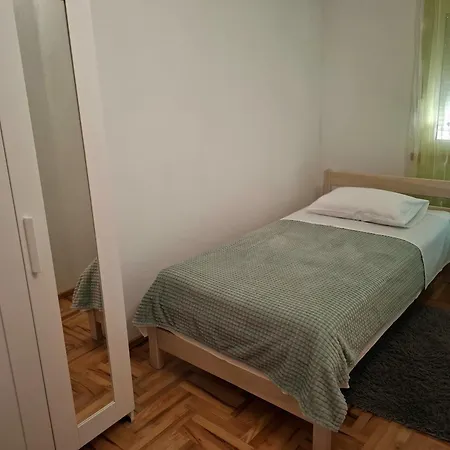 Апартаменти Lu-do Трогір